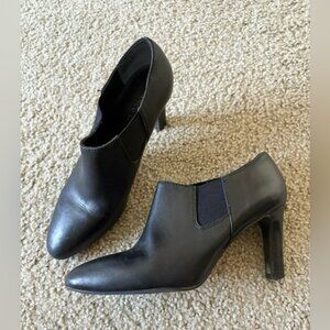 Franco Sarto Black Leather Bootie Heels 8